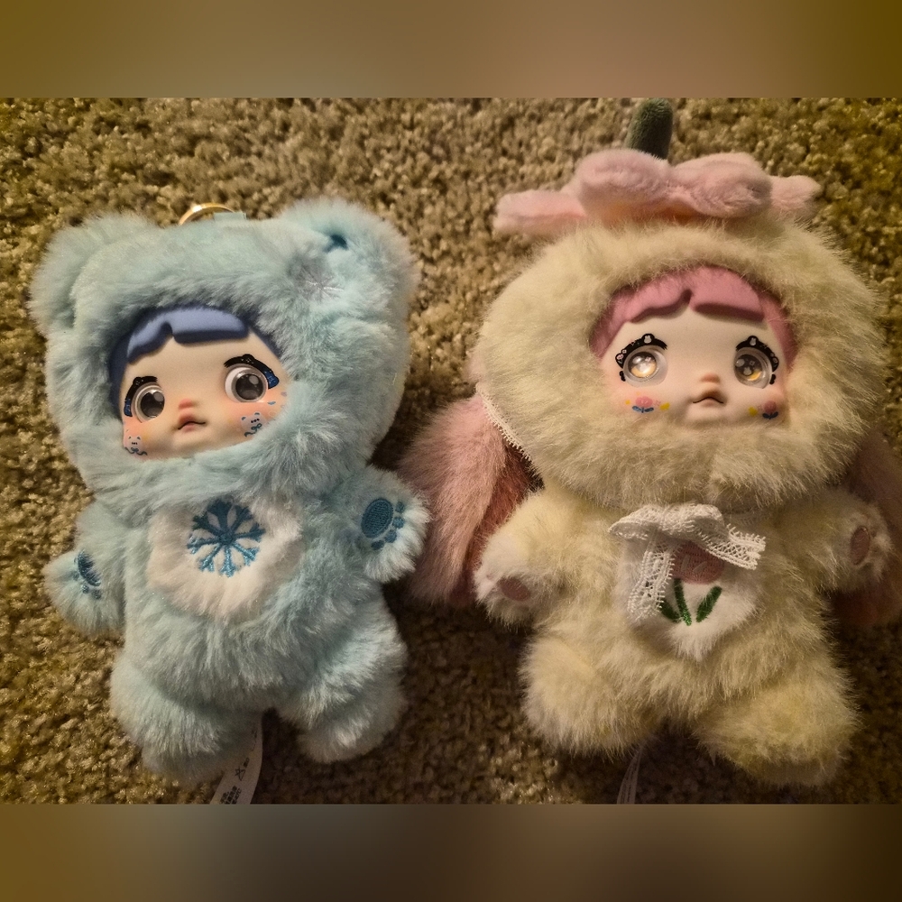 Nommi keychains